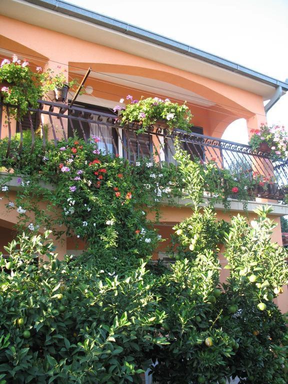 Apartments Ivanka Trogir Luaran gambar